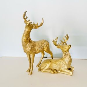 Christmas REINDEER Figure set of 2, Color gold
